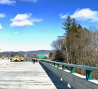 Walk across I-91 Bridge March 2017 - 6